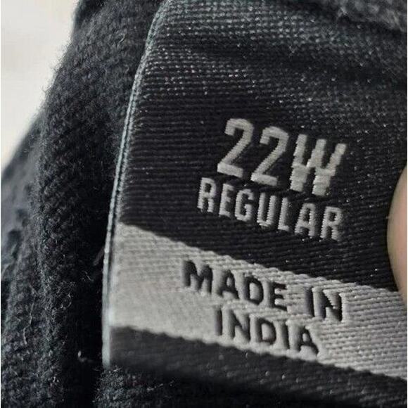 Carhartt Capri Womens 22W Black Loose Fit Stretch Crop Capri Rugged Flex Canvas - Picture 4 of 13